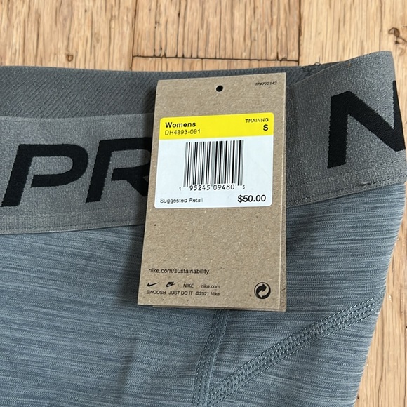 NIKE WOMEN'S PRO 365 7/8-LENGTH TIGHT - Picture 11 of 11